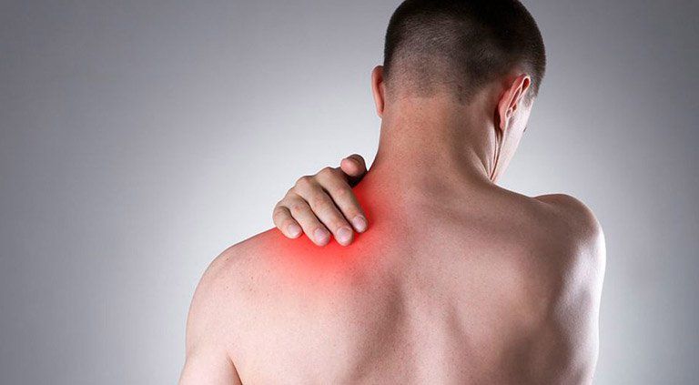 đau cổ vai gay
